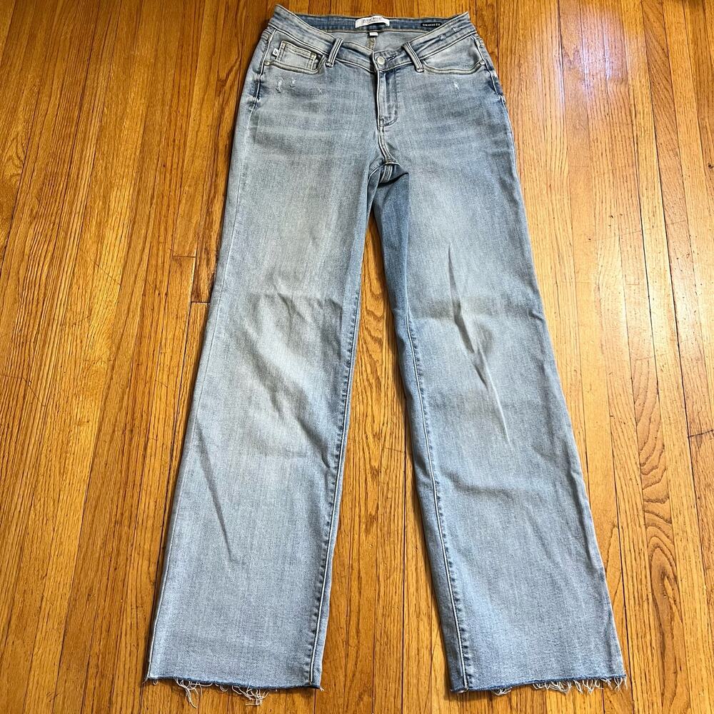Judy Blue Light Wash Straight Leg Jeans